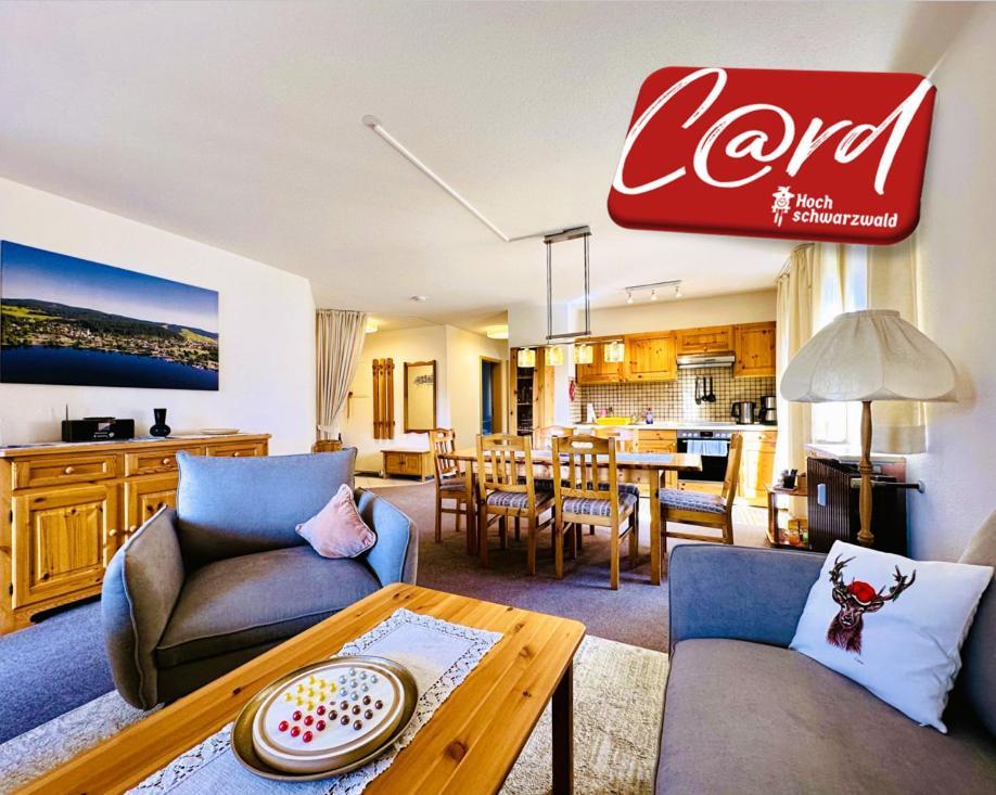 Ferienwohnung Lotti + Hochschwarzwald Card 티티제-노이슈타트 외부 사진